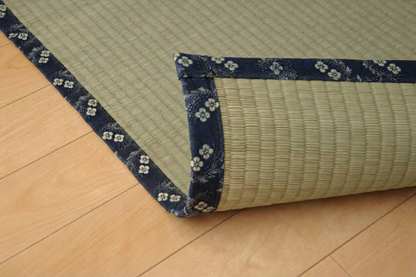 Baika tatami mat showing igusa rush grass texture